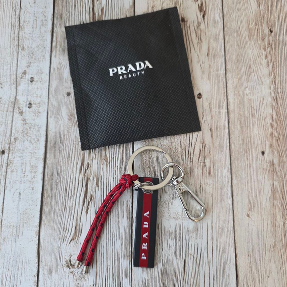Unisex Prada Metal Keychain One Size Black/Red - Picture 1 of 3